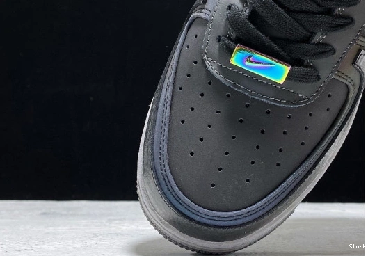 1 CQ1087-001 A Nike Air Low Maniére Ma x Force 1119